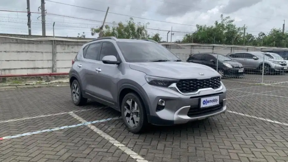 DP Murah Kia Sonet 1.5 Premiere 5 Seater Bensin-AT 2021 CAJED