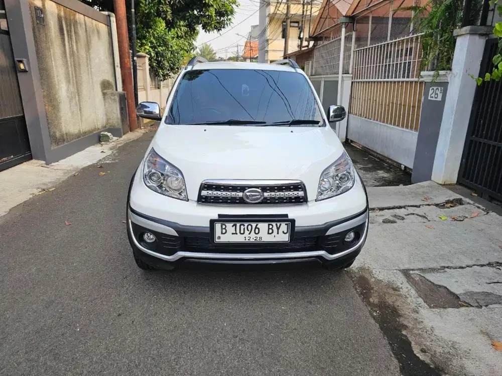 DAIHATSU TERIOS 1.5 TX MANUAL 2013 KONDISI ISTIMEWA