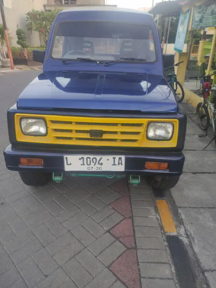 Katana 1988 warna biru