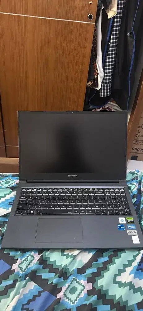 Laptop Gaming Colorful