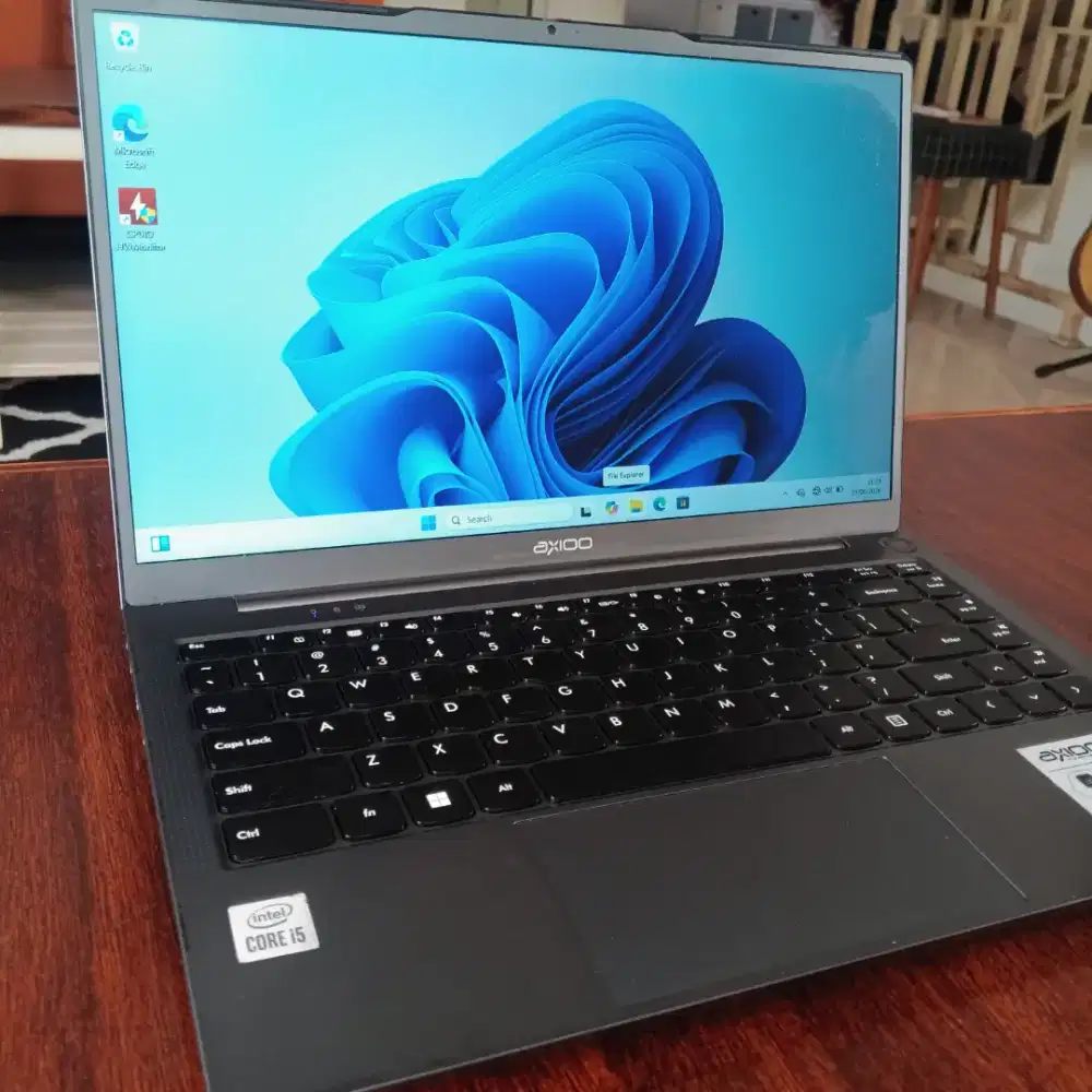 Laptop Axioo Mybook Pro 105 Intel i5-1035G7 Ram:16GB SSD:512GB