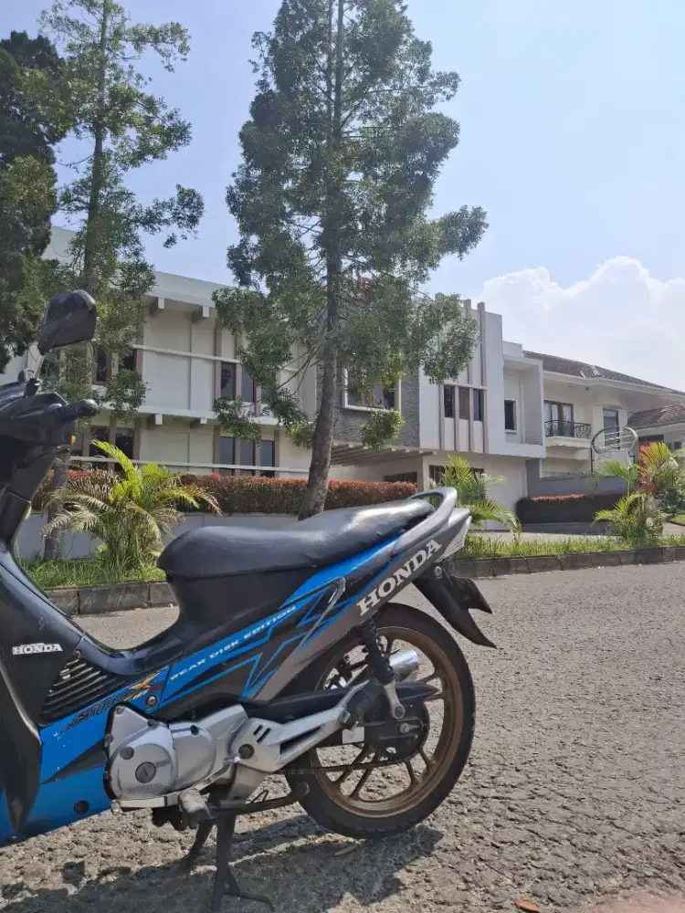 Supra x 125DD limited edition 2006