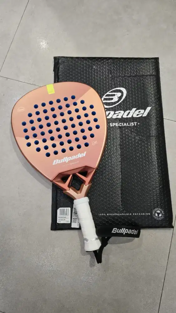 WTS Raket Padel BULLPADEL Vertex 05 W Cloud 2026