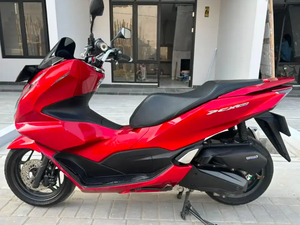 Pcx 160 cbs merah