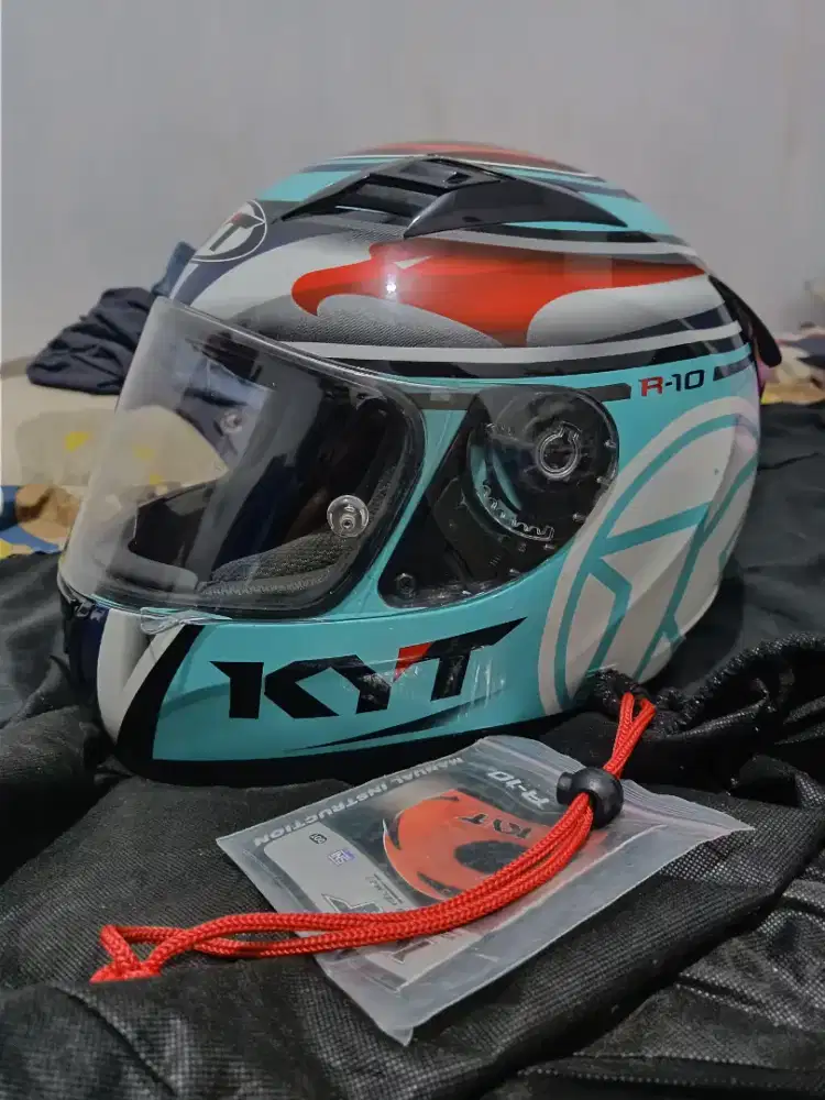 Helm Kyt aquamarine like new