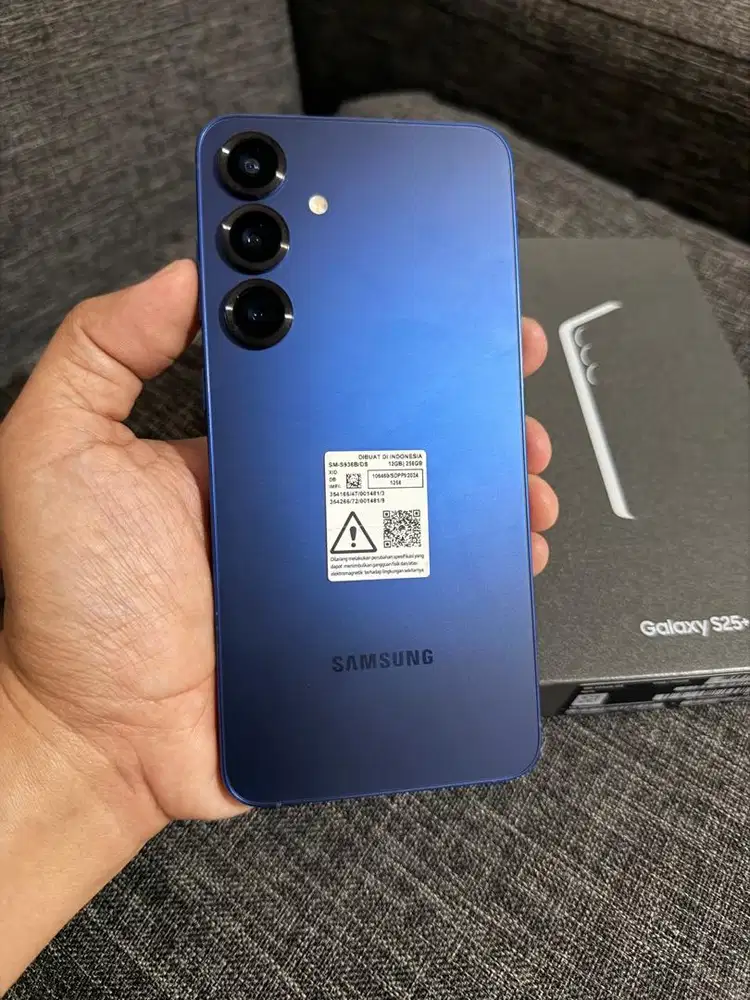 Samsung S25 Plus 12/256
