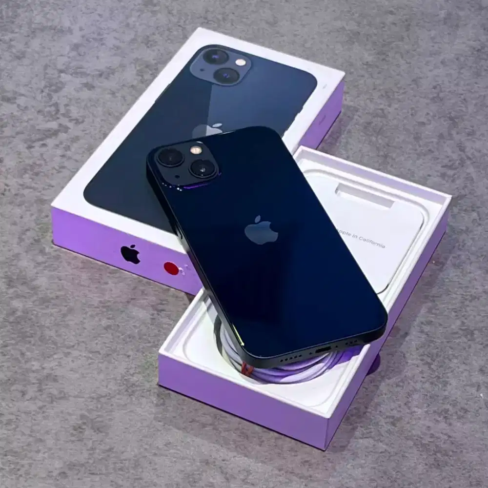 iPhone 13 128 iBox garansi on like new