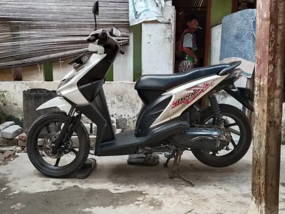 Honda beat karbu tahun 2012