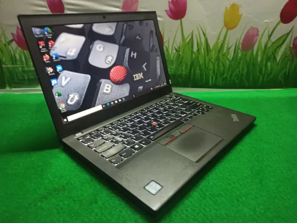 Laptop pegawai /sekolah.. Lenovo Thinkpad X260 i5 Gen6 /8Gb /256 gb
