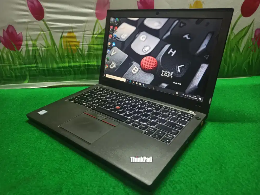 Laptop sekolah /pegawai.. Lenovo Thinkpad X260 i5 Gen6 /8Gb /256 gb