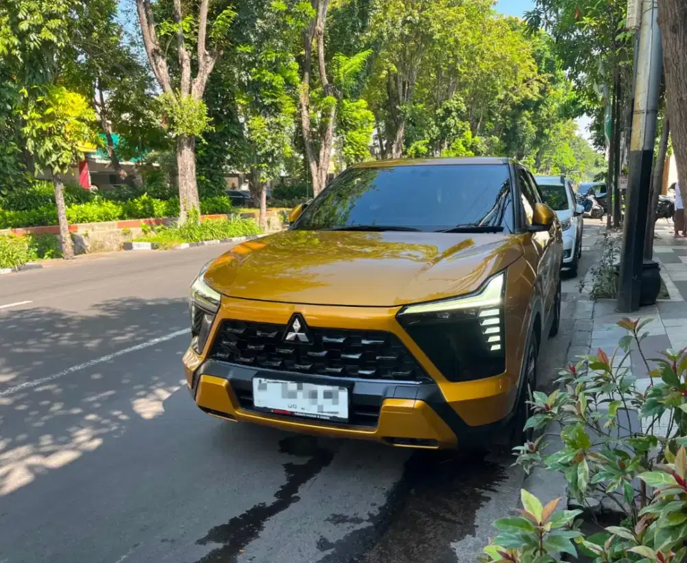 MITSUBISHI X-FORCE ULTIMATE AT 1.5 TAHUN 2023
