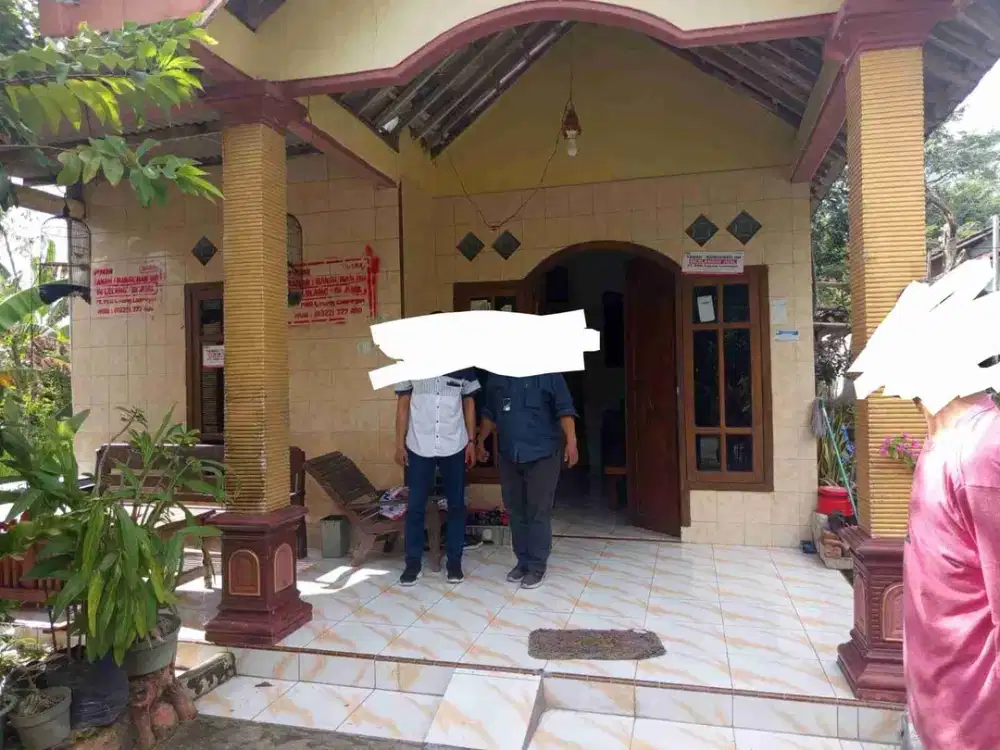 DI JUAL RUMAH 

KEL. : PIYAK
KEC. : KANOR
KAB  : BOJONEGORO