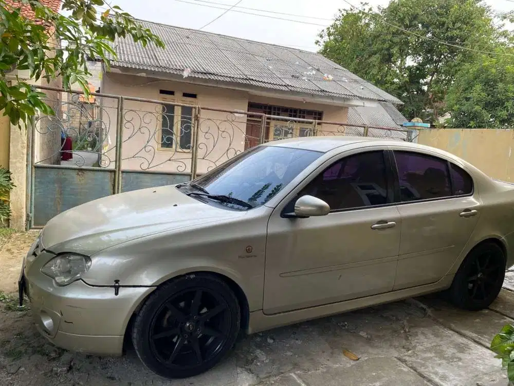 Proton Gen2 2008 Bensin