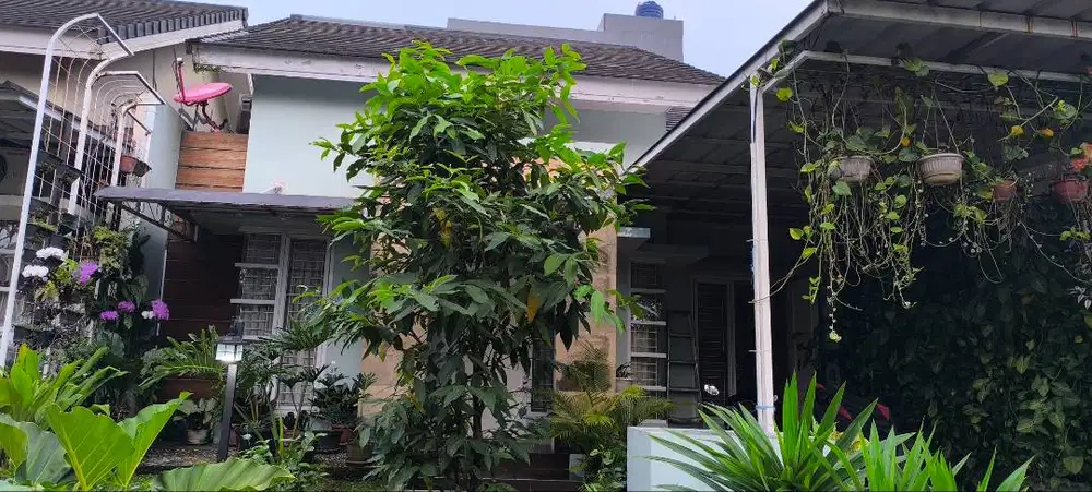 Dijual Rumah, lokasi strategis