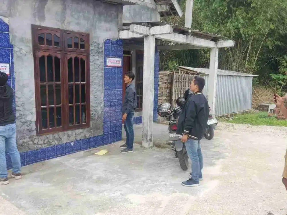 DI JUAL RUMAH 

KEL. : SIDOMUKTI 
KEC. : KEPOHBARU
KAB  : BOJONEGORO