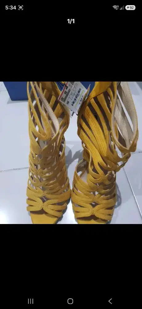 Sepatu heels yellow Zarra original size 39