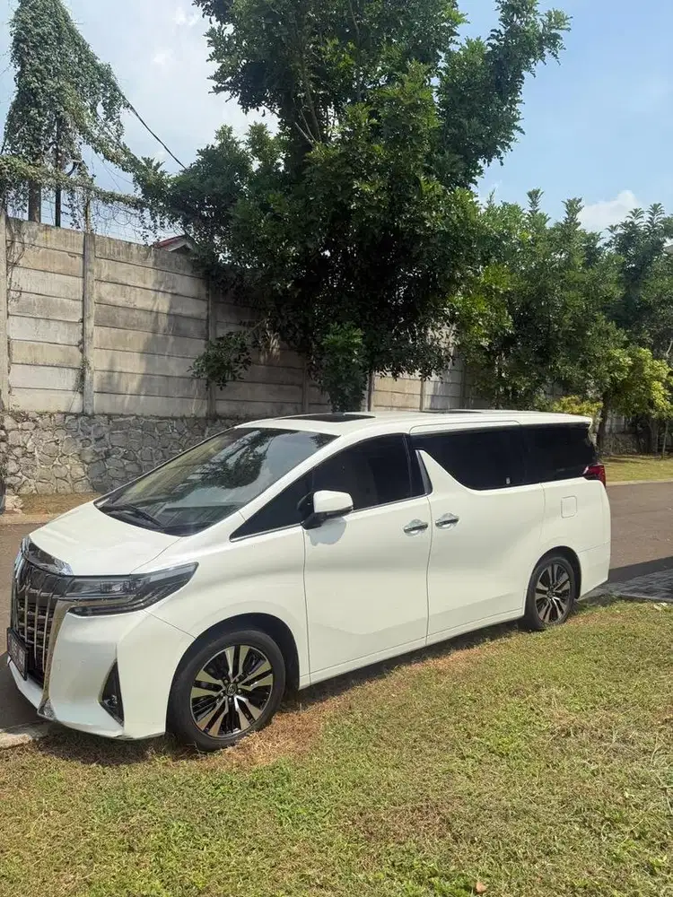 Toyota alphard g atpm 2022 tss