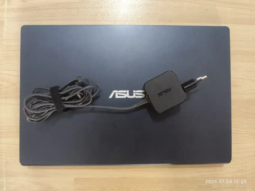 LAPTOP ASUS E410KA VivoBook