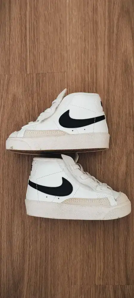 Sepatu anak Nike blazer mid 77 toddler