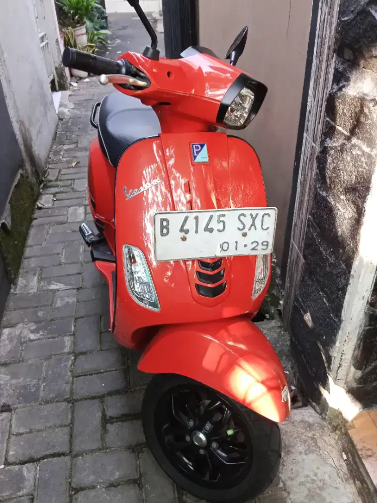 Vespa matic LX 125