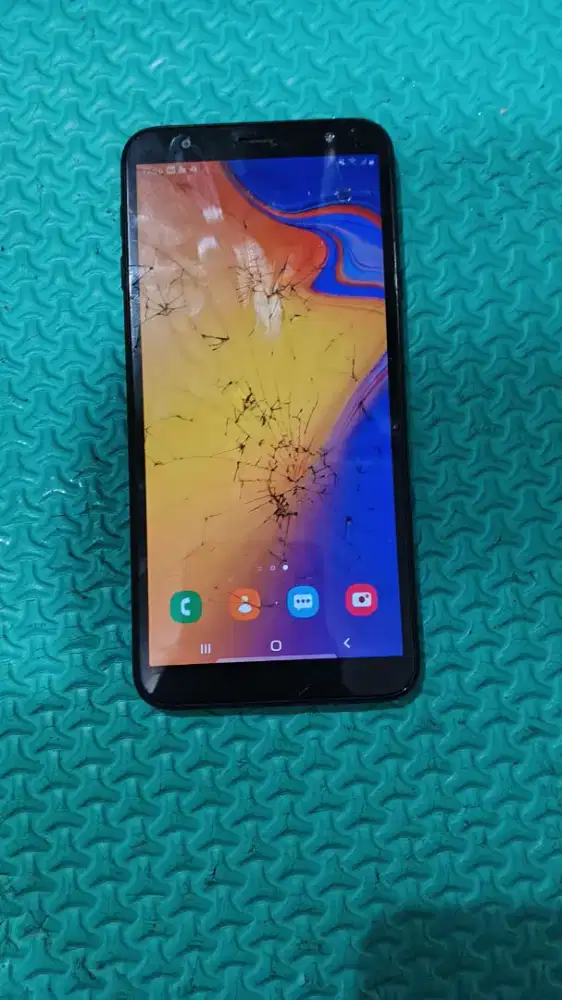 Jual Samsung j4+minus