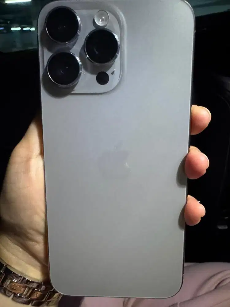 Dijual Hp iphone 15 PRO MAX