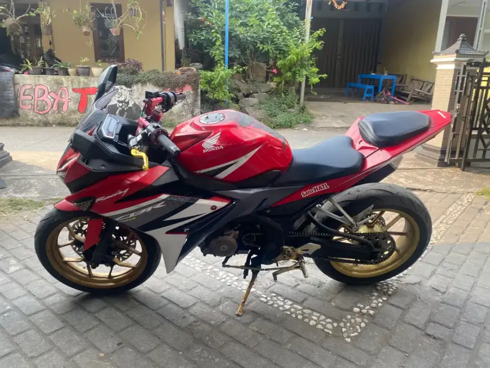 CBR LED THN 2016 plat AB Bantul
