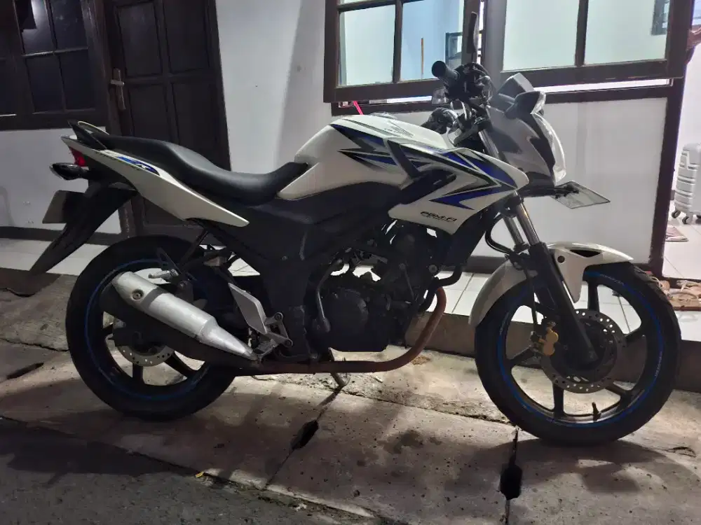 Di jual honda cbr 150