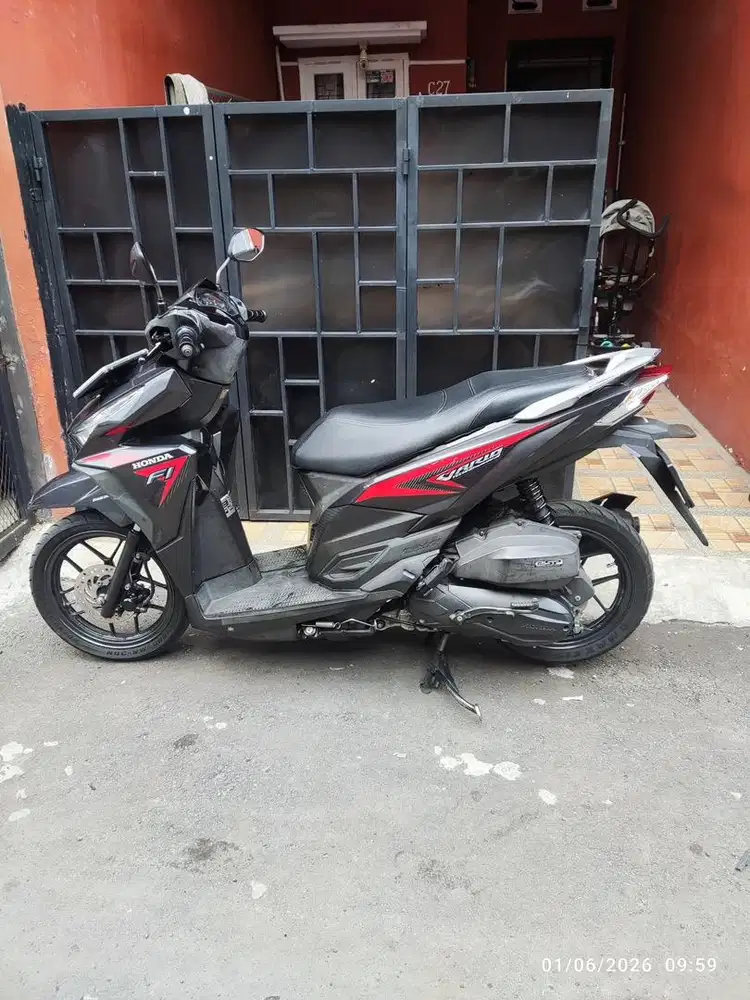 Vario 125 tahun 2015