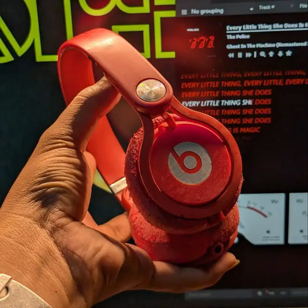 Headphone Headphones Headset From Beats by Dr. Dre Mixr ( Red Color )