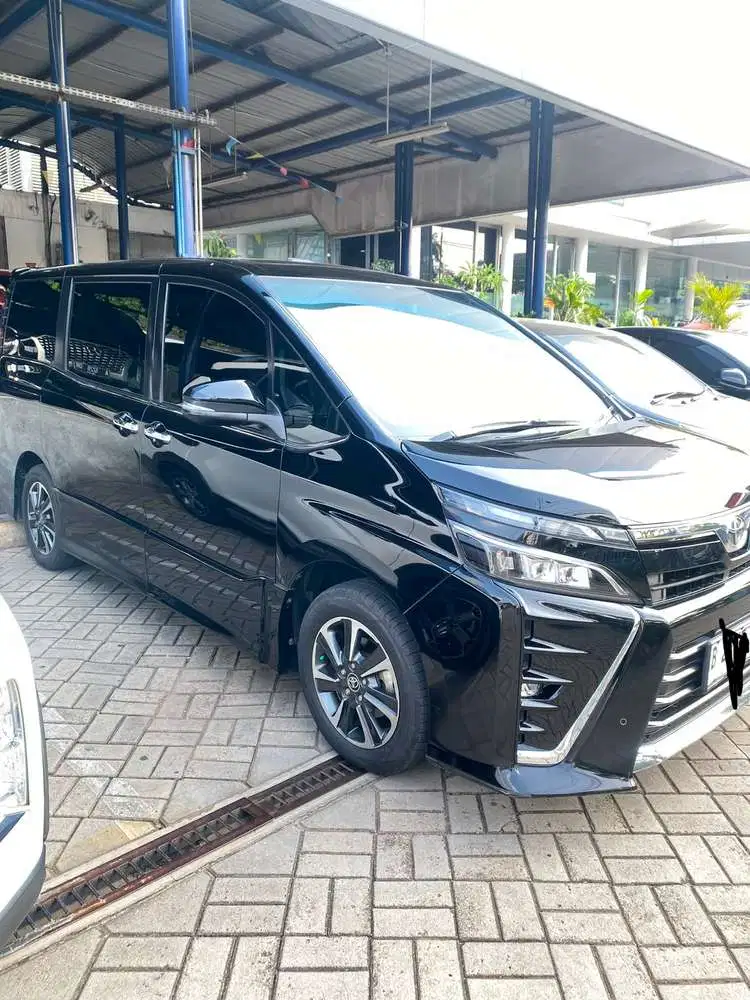 Toyota Voxy 2019 Bensin