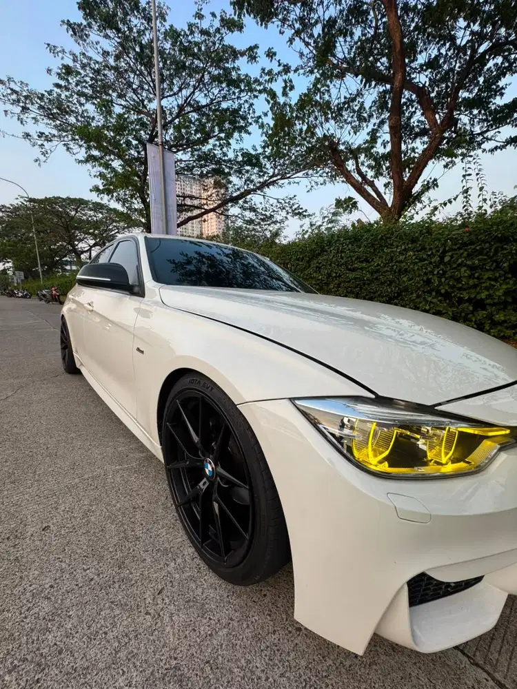 BMW F30 320i B48 2017