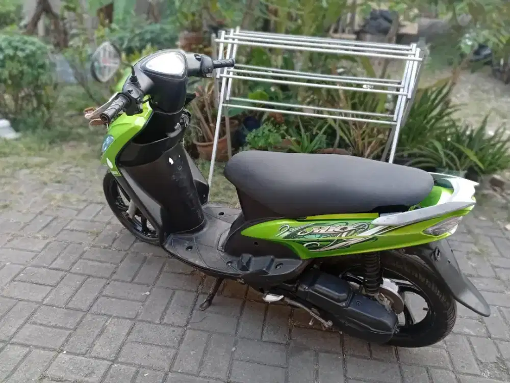 Yamaha metic Mio smail warna hijau