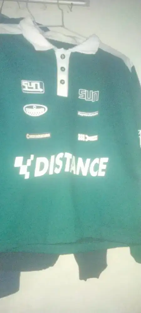 distance sweater size L