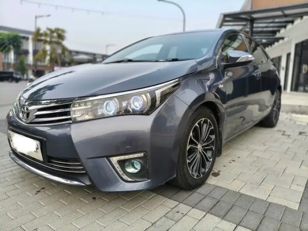 Toyota Corolla Altis V eksklusif