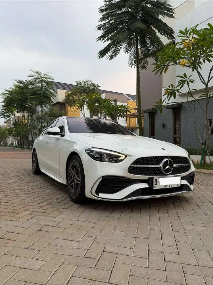 Mercedes-Benz C300 W206 2024 AMG LINE