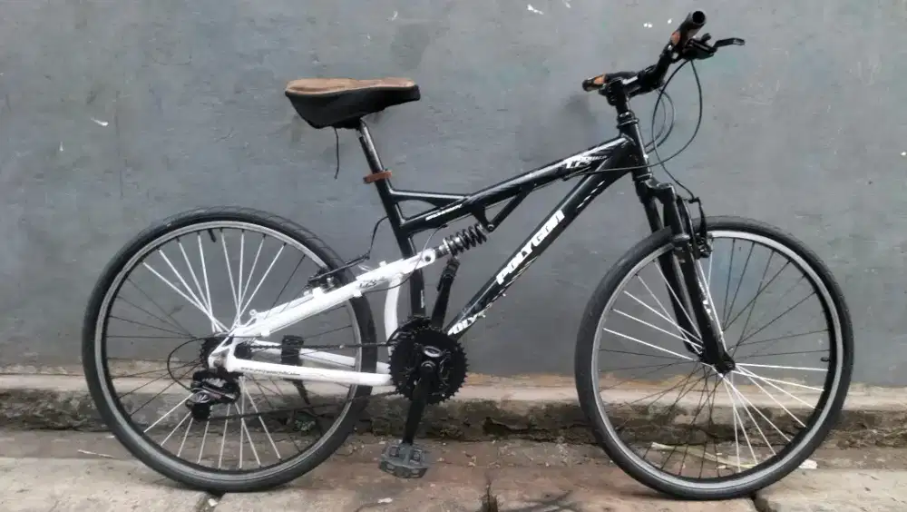 Sepeda polygon broadwey 1.0
