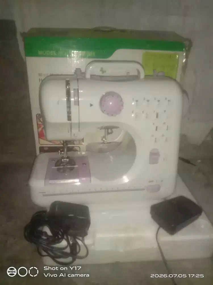mesin jahit mini portable