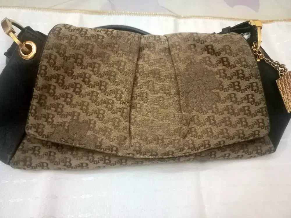 Tas Bonia authentic