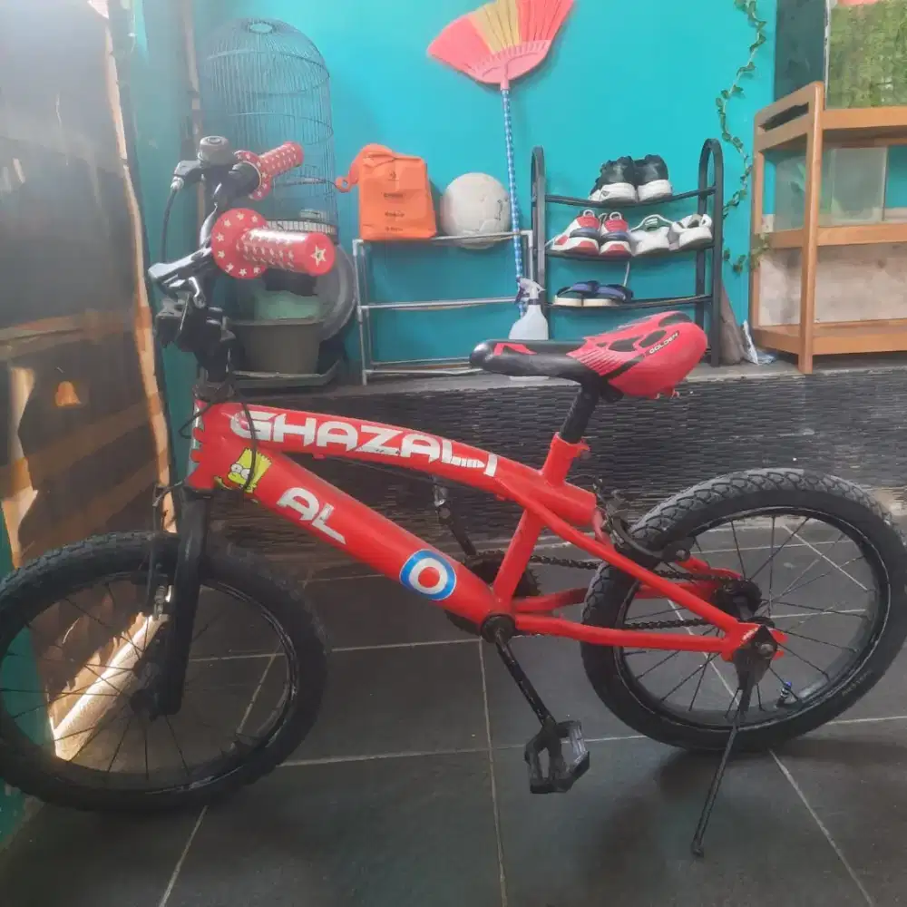 Sepeda anak ukuran 16 in