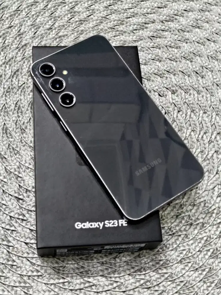 Samsung S23 FE 5G 8/256 Gb