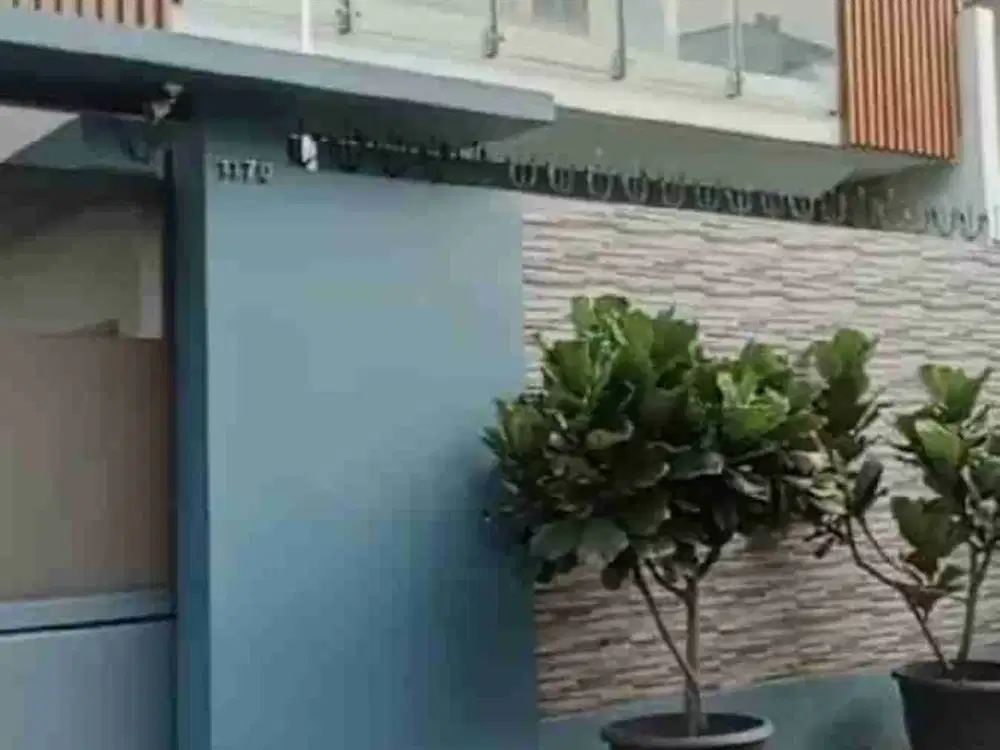 DIJUAL RUMAH BEBAS BANJIR DI LOKASI STRATEGIS KAV. POLRI JELAMBAR JAKARTA BARAT