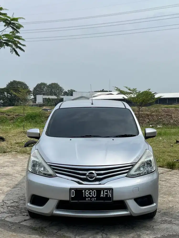 GrandLivina sv 2017 manual