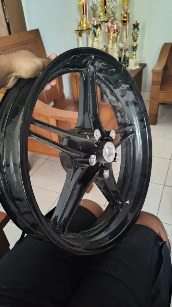 velg r15 V2, Vixion pnp