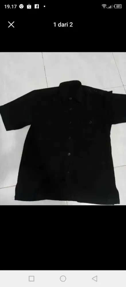 Kemeja safari lengan pendek