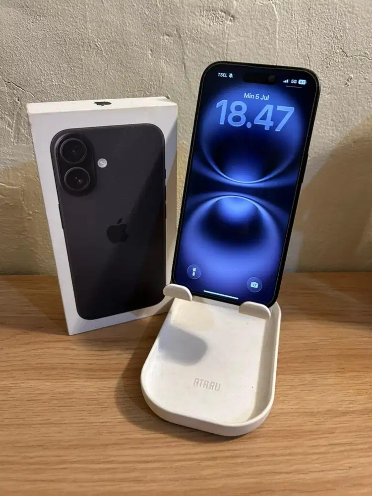 iPhone 16 Black 128GB Resmi iBox