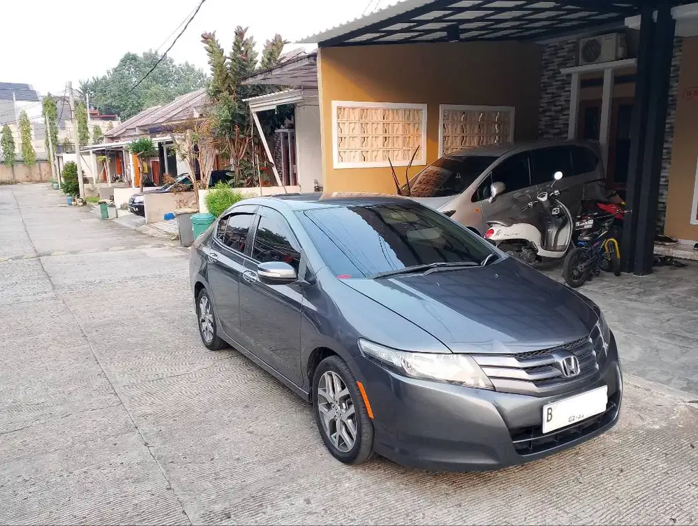 Honda City E 2011 At
