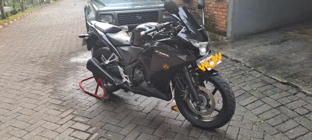 Dijual Honda CBR 250