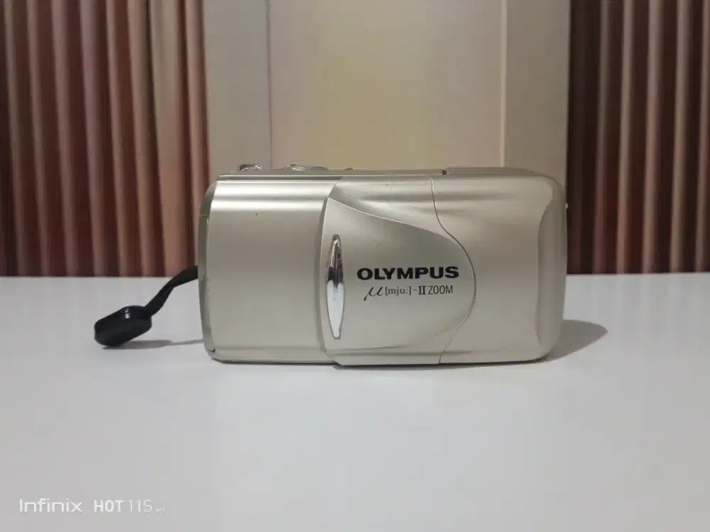 OLYMPUS mju II ZOOM