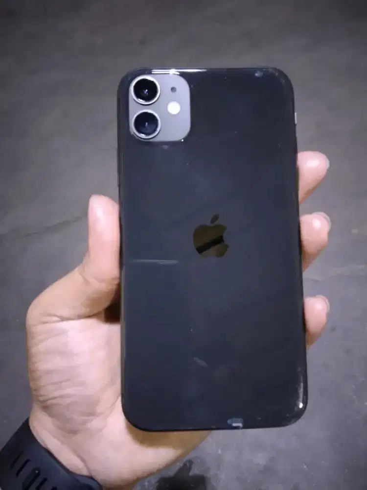 I-Phone 11 pisik 95%